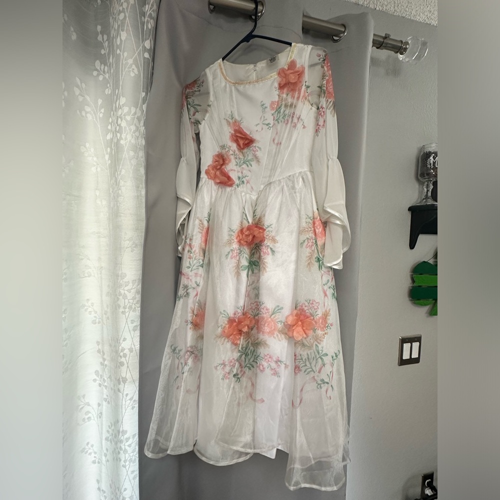 DISNEY STORE LIMITED EDITION BELLE CELEBRATION WEDDING DRESS